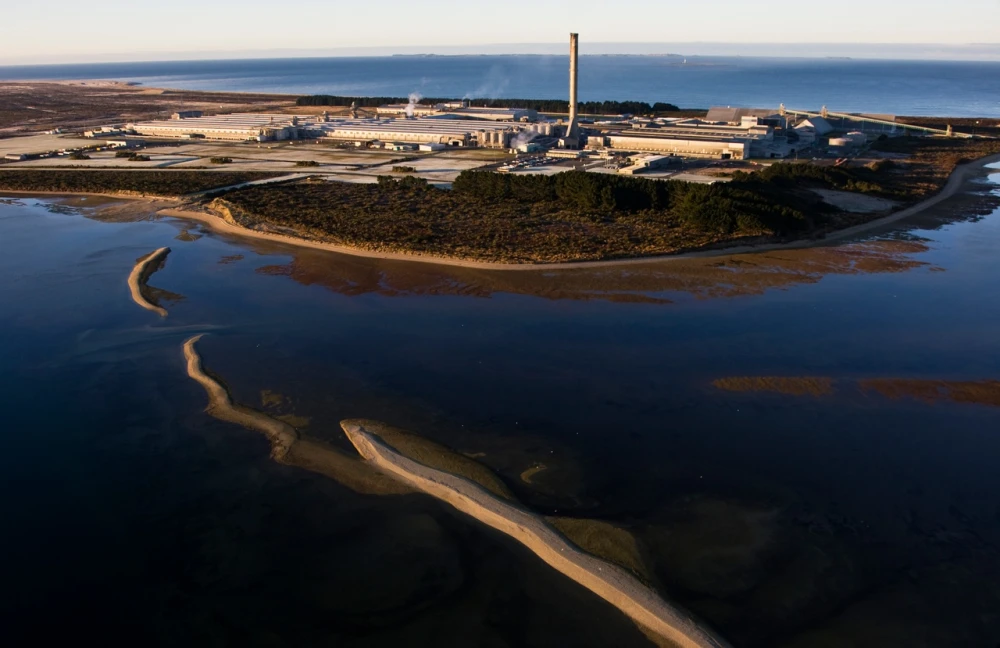 Tiwai Smelter Southland New Zealand Credit Jeremy Pierce 2